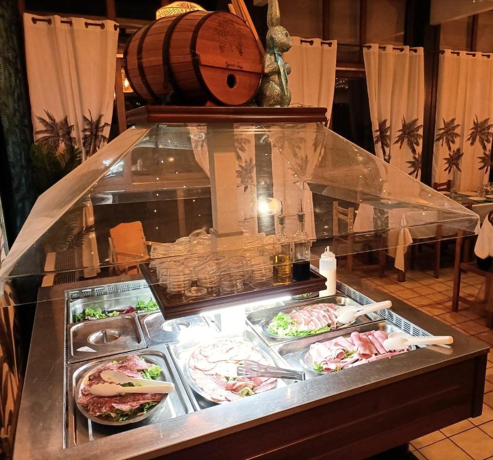 ホテル Kamea Club La Gironie Turenne エクステリア 写真